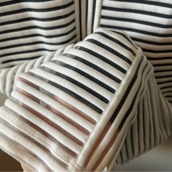 BEBE Body Contouring Ribbed Overlay Dress Size Small - Picture 3 of 5